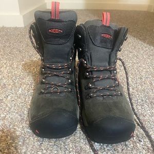 Keen hiking boots
